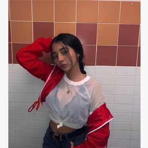 Meet your Posher, Evelyn